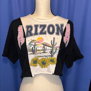 Arizona Graphic Crop Top - Black and White